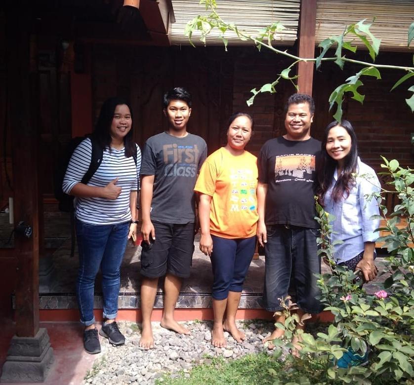 Rumah Ukhi Guest House Cebongan Exterior foto
